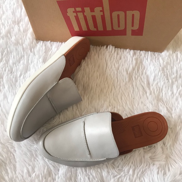 fitflop serene patent mules